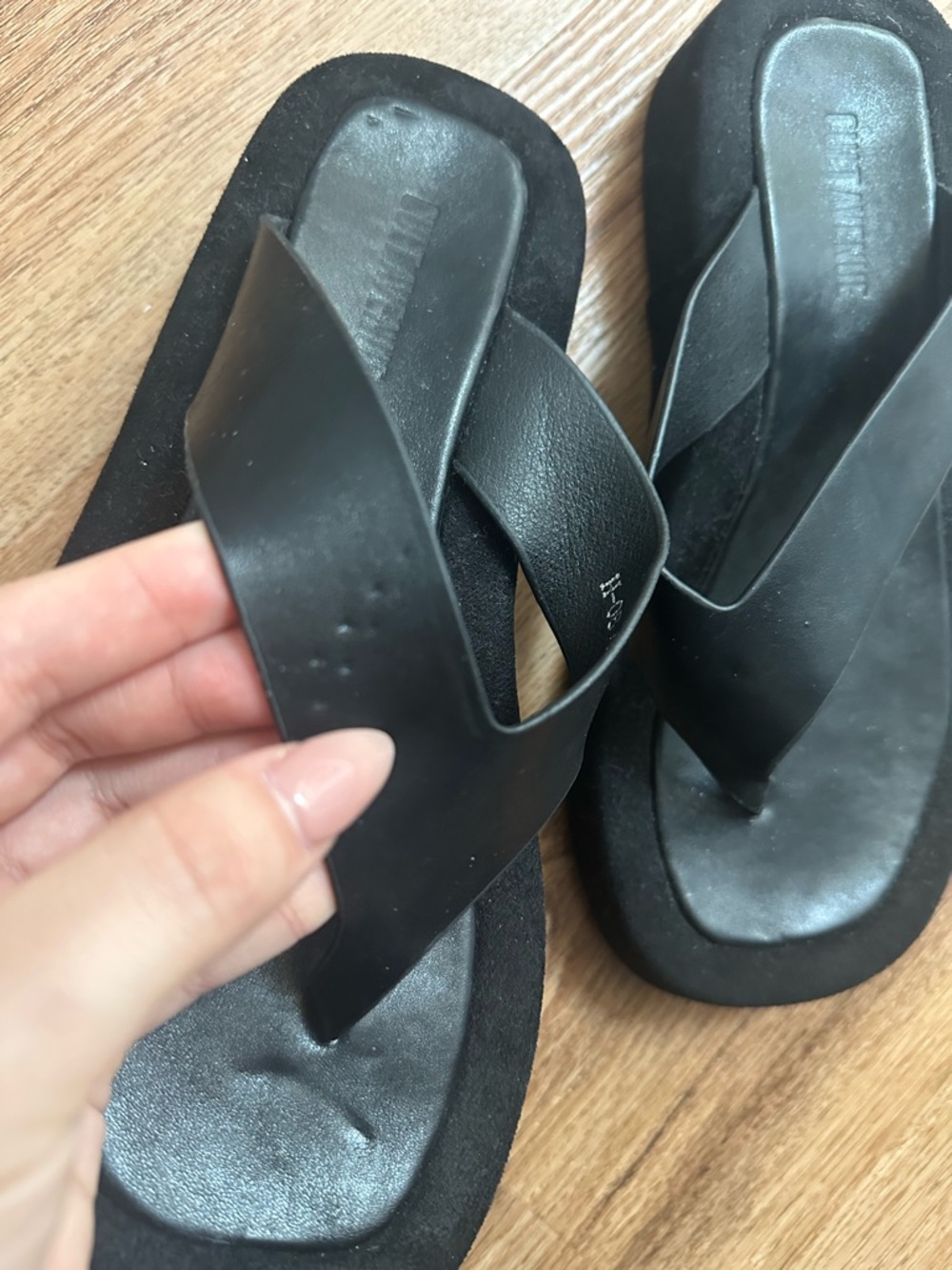 Cult avenue black platform flip flops - Picture 3 of 5